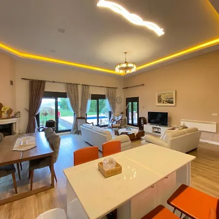 Harmony Villa